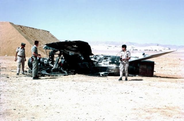Israeli troops-examine-destroyed-egyptian-aircraft